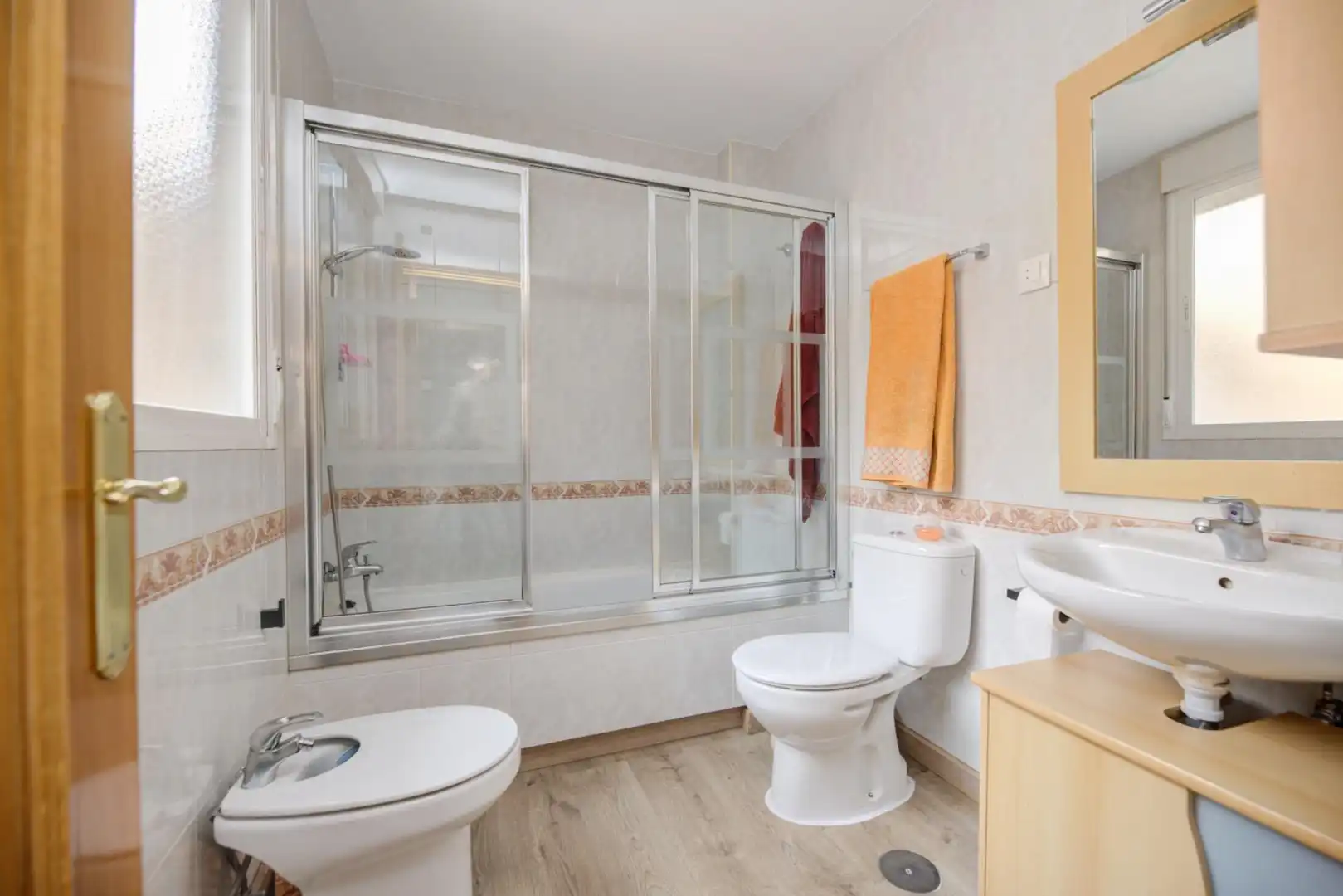 Baño de Piso en venta en Mejorada del Campo con Trastero y Amueblado