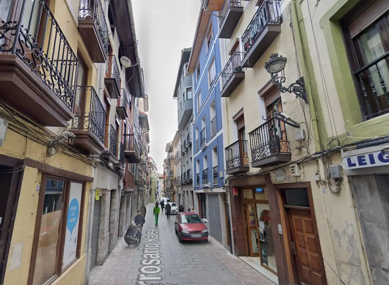 Appartamento in vendita a Errosario Kalea