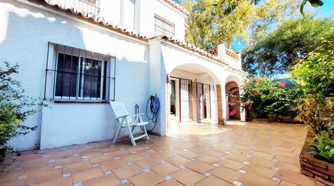 Foto 4 de Casa adosada en venda a Calahonda, Mijas