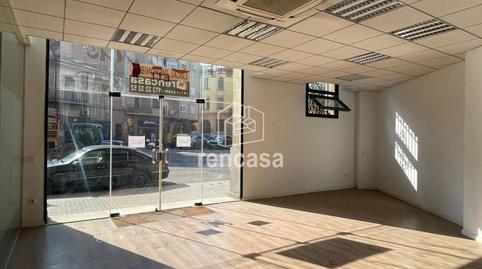 Foto 4 von Geschaftsraum zum Verkauf in Calle Alfred Perenya, Príncep de Viana - Clot -Xalets Humbert Torres,  Lleida Capital