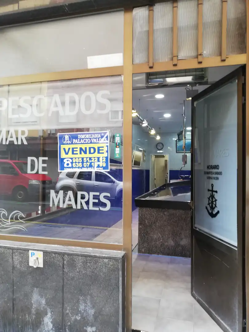 Local comercial en venta en Centro, imagen 2