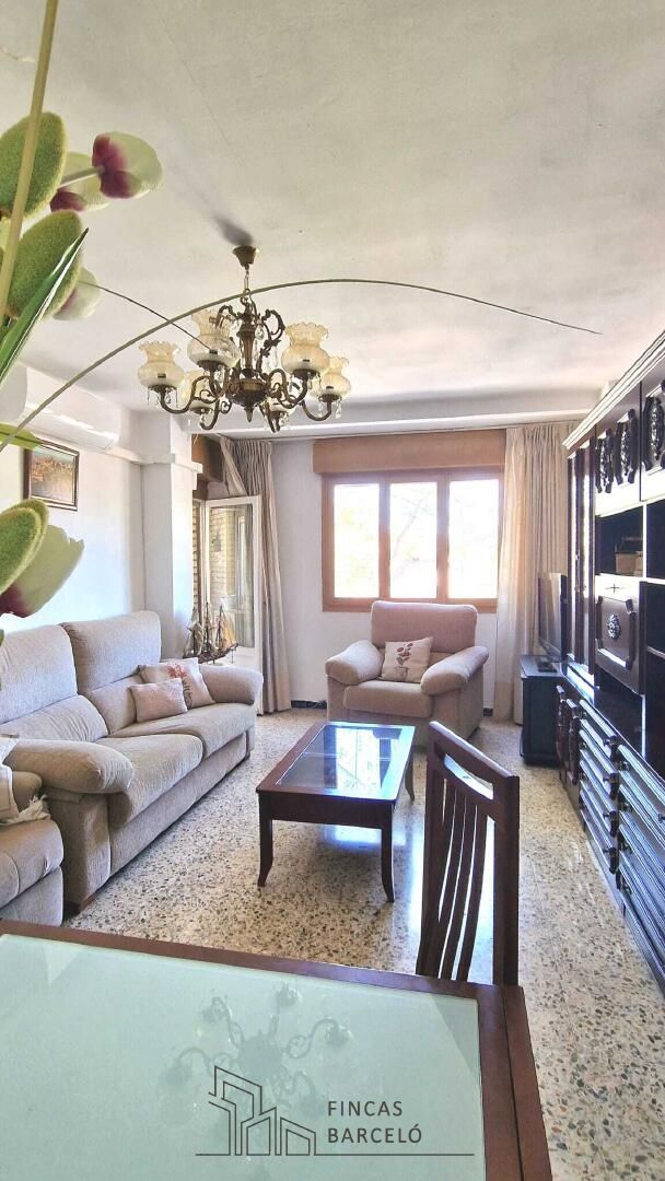 Living room of Flat for sale in  Zaragoza Capital