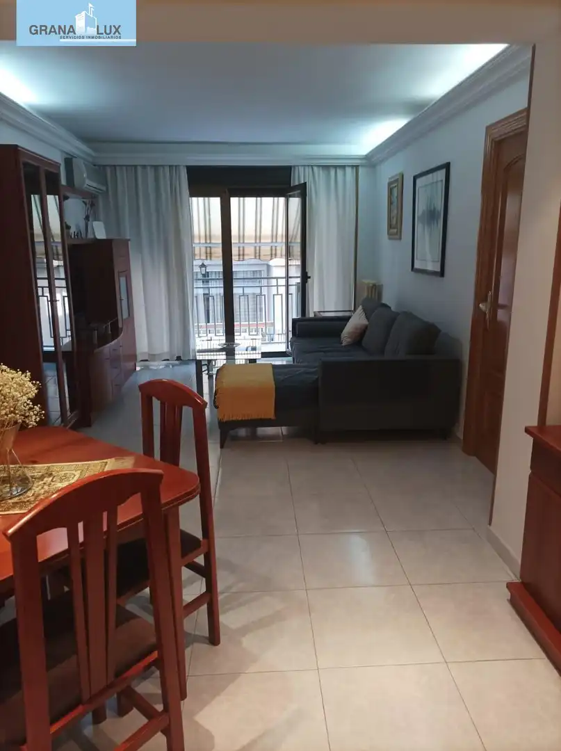 Flat for rent in Calle de Buensuceso, Centro - Sagrario