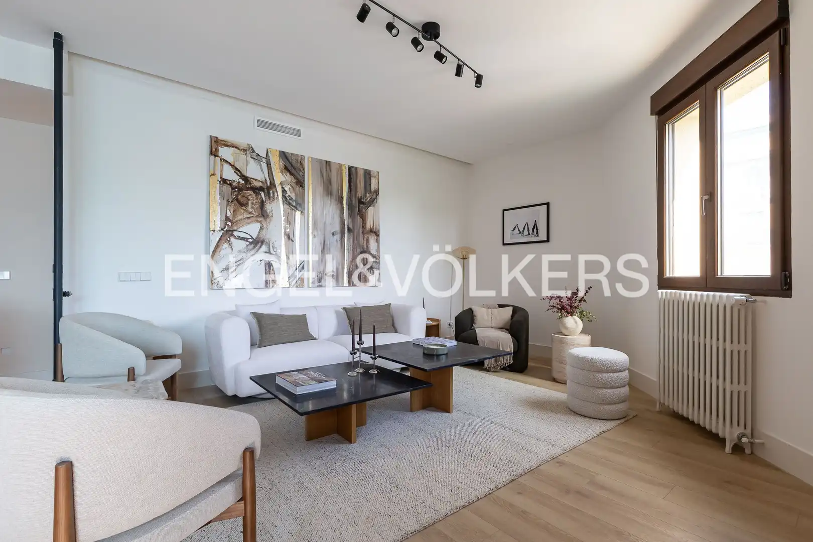 Wohnzimmer von Wohnung zum Verkauf in  Madrid Capital mit Klimaanlage und Heizung