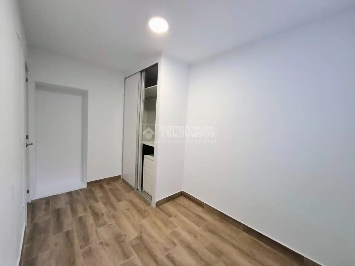 Piso en venta en Madrid con Calefacción