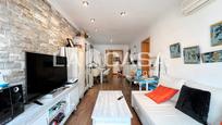 Living room of Flat for sale in Badalona  with Heating and Balcony