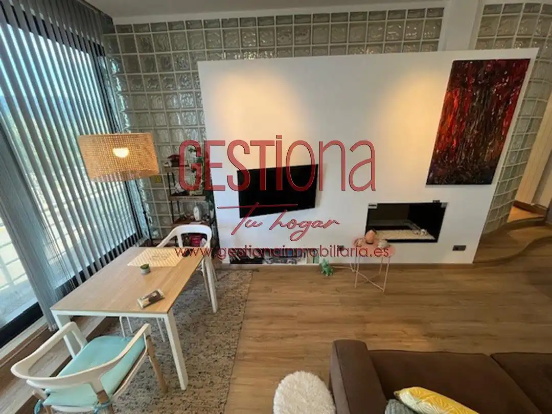 Sala de estar de Planta baja en venta en Noja con Calefacción, Terraza y Trastero