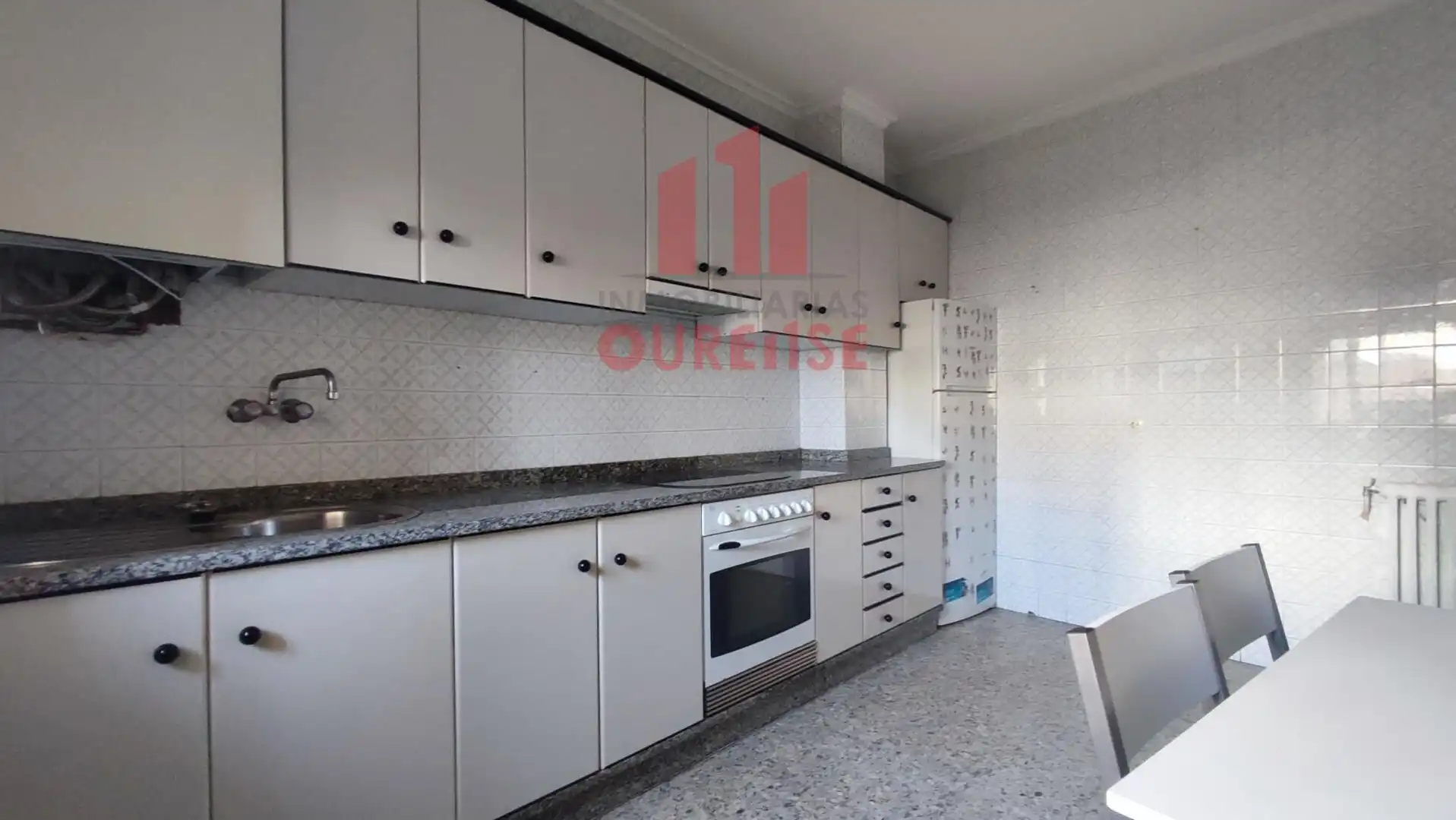 Küche von Wohnung zur Miete in Ourense Capital  mit Heizung, Möbliert und Balkon