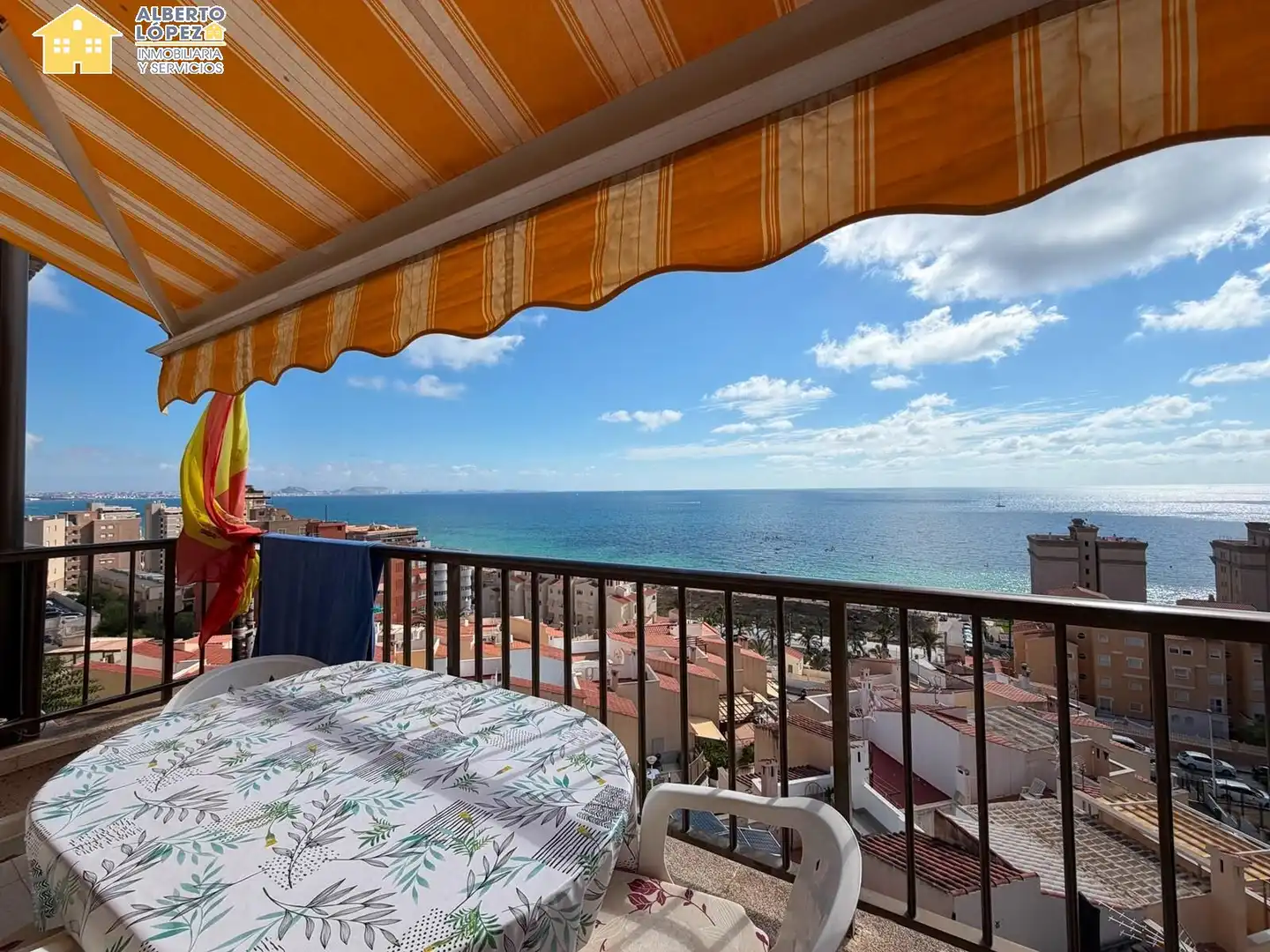 Habitación de Dúplex de alquiler en Elche / Elx con Terraza, Amueblado y Balcón
