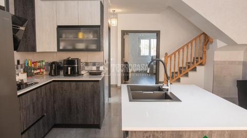 Foto 2 de Casa adosada en venda a Pechina, Almería