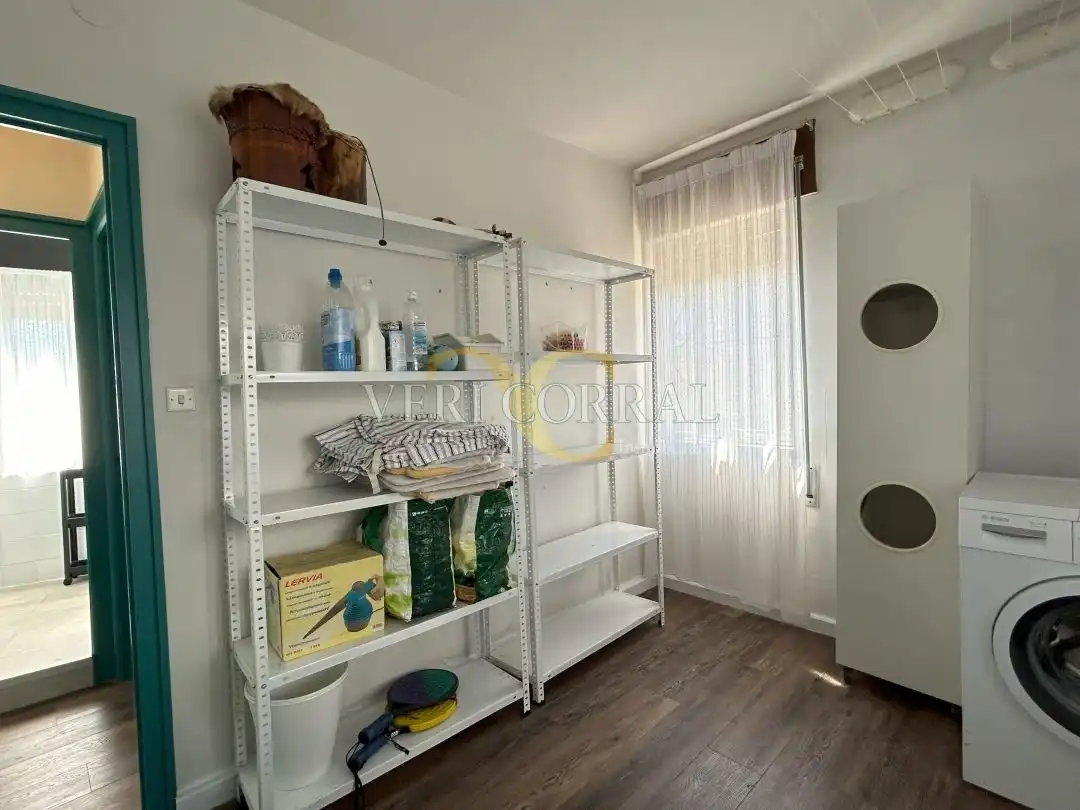 Dormitori de Casa o xalet en venda en Llanes amb Calefacció, Jardí privat i Traster
