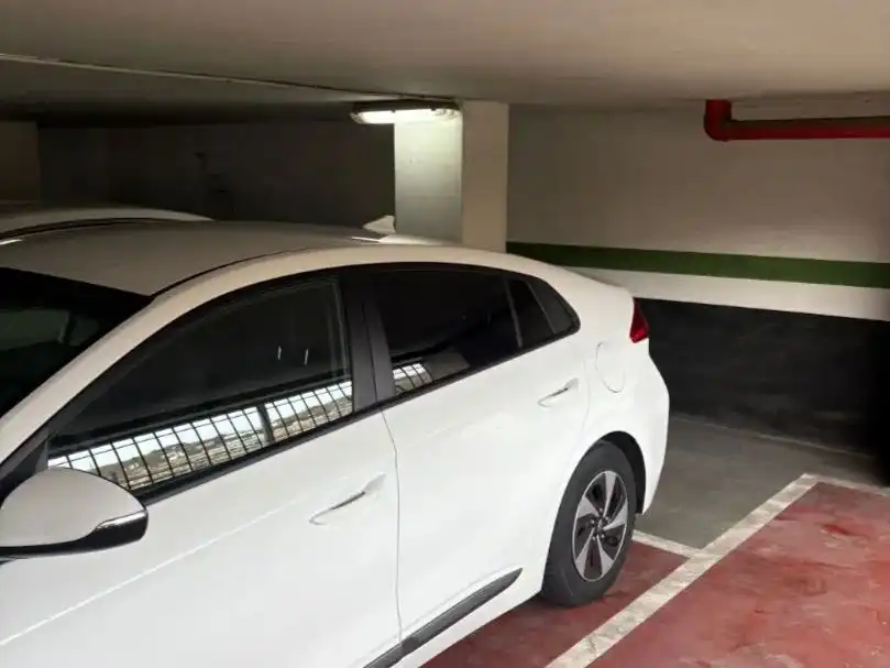 Parking of Garage for rent in Bilbao   with Alarm