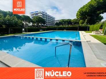 Flat with pool for sale in Carrer de Serafí Pitarra