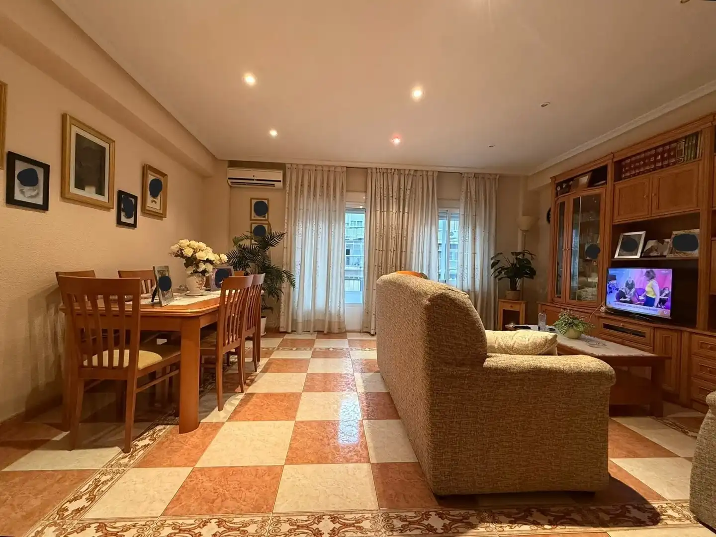 Living room of Flat for sale in Madrid  with Air Conditioner, Heating and Terrace