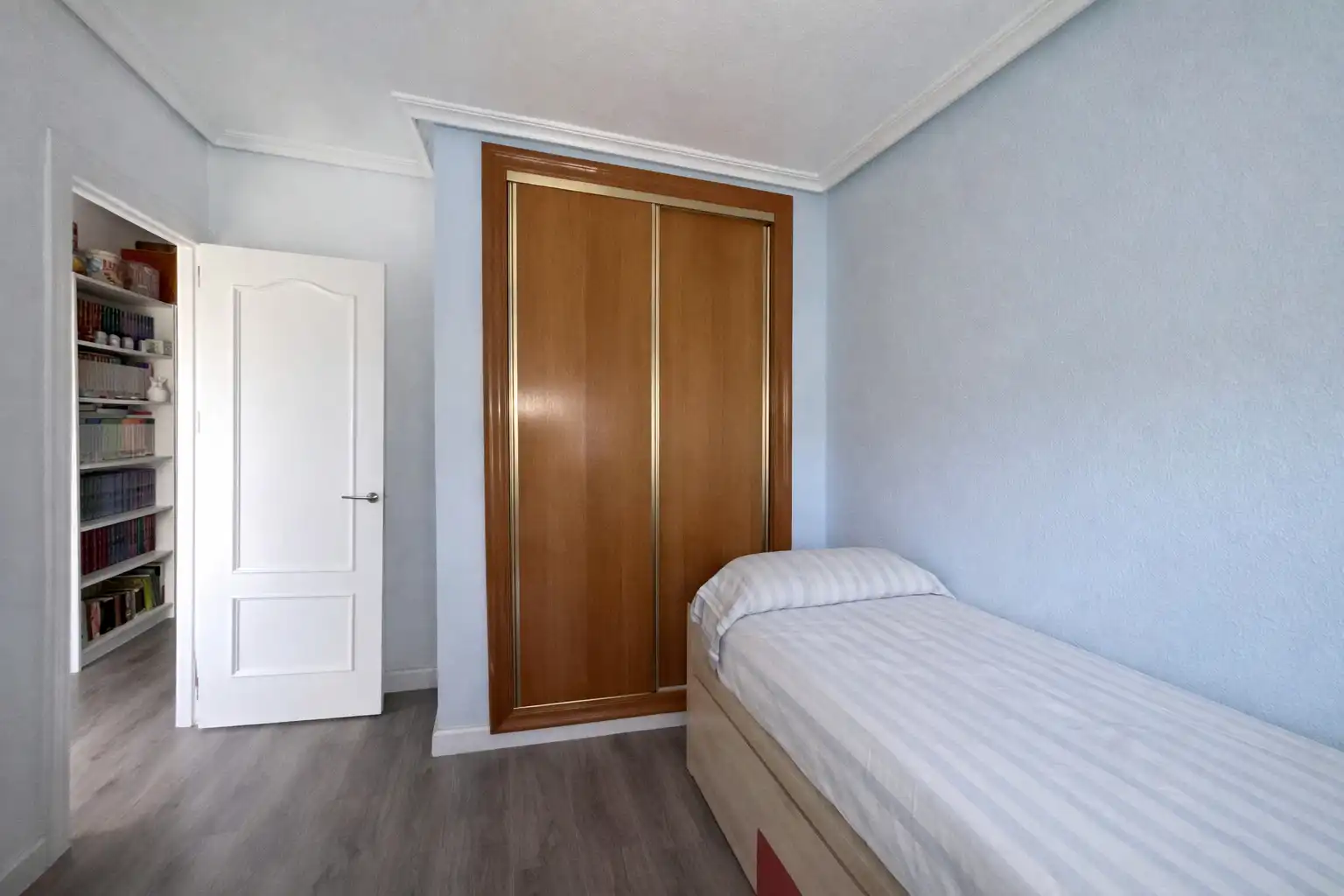 Habitación de Casa adosada en venta en Cartagena con Aire acondicionado, Calefacción y Jardín privado