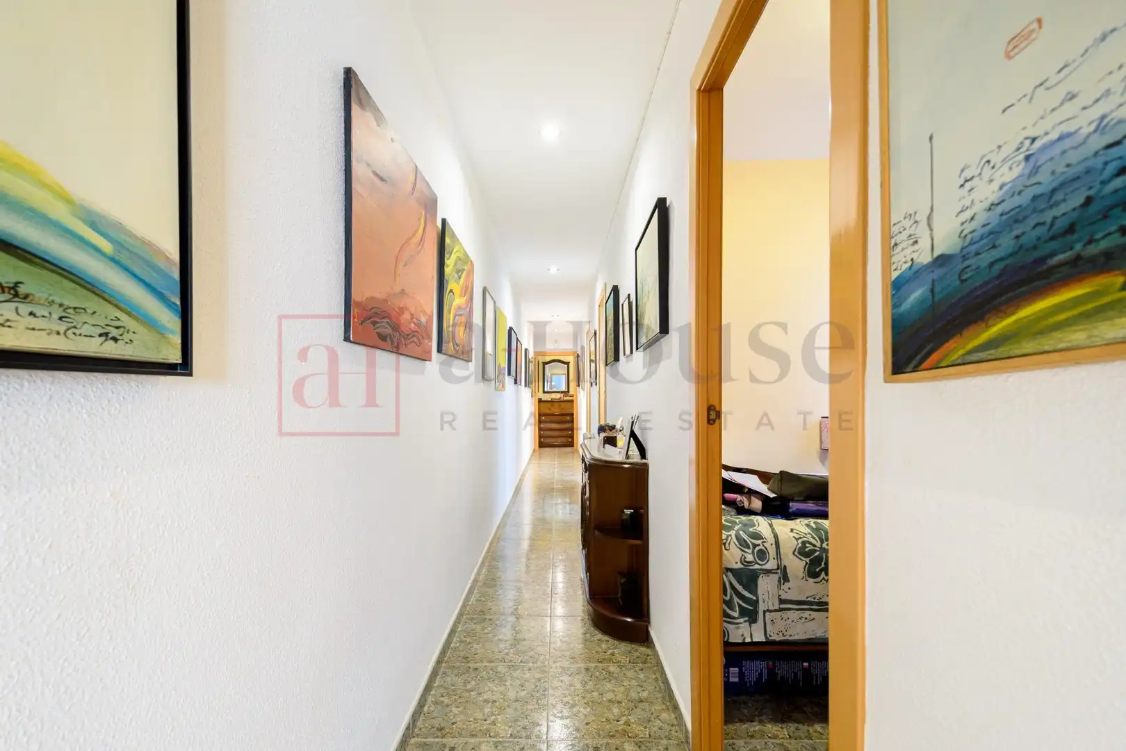 Flat for sale in Barcelona  with Air Conditioner, Heating and Terrace