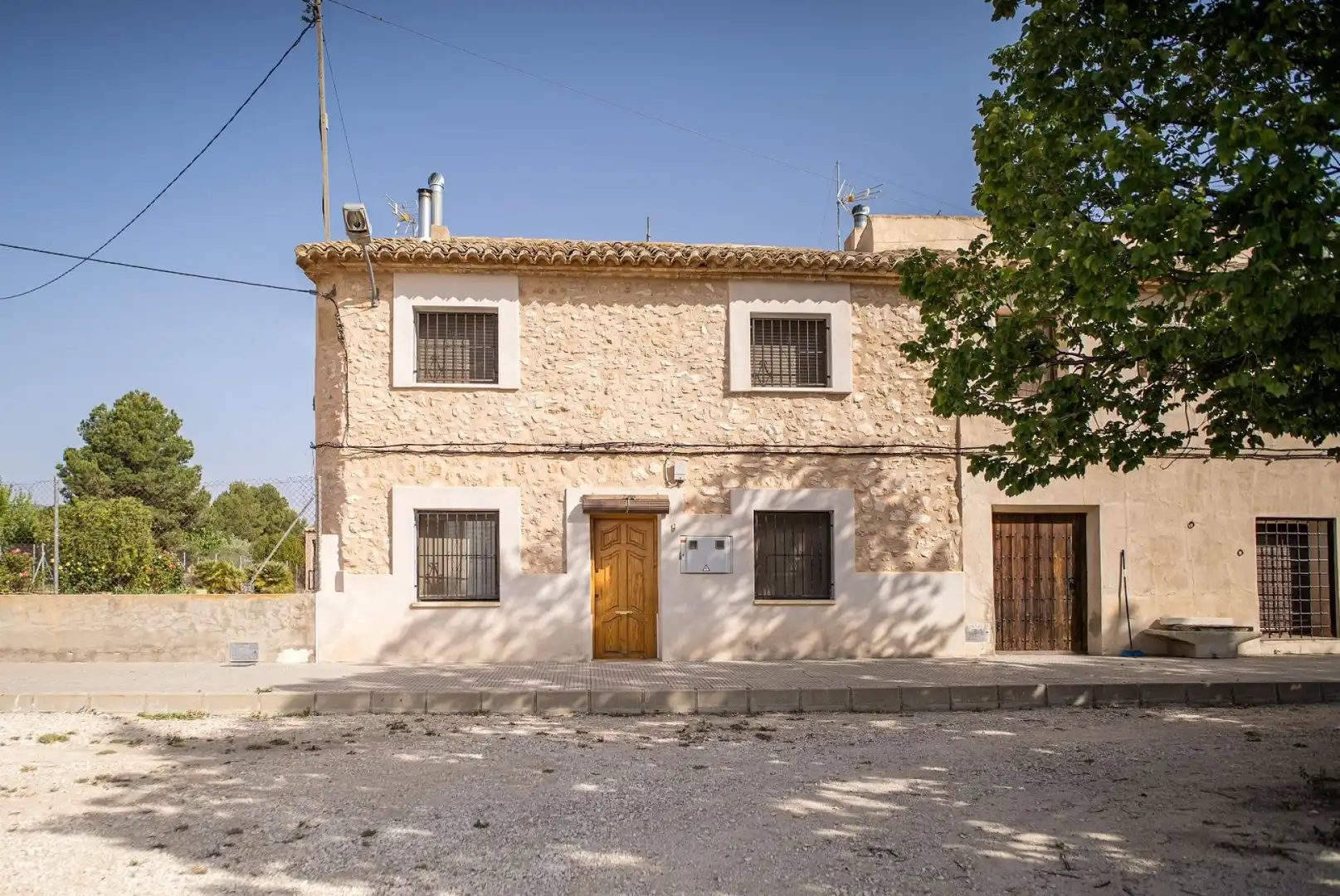 Landhaus zum Verkauf in El Pinós / Pinoso