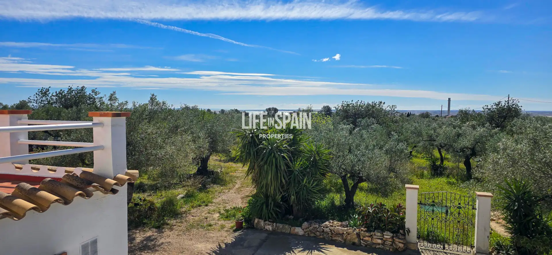 Country house with pool for sale in Camarles, imagen 78