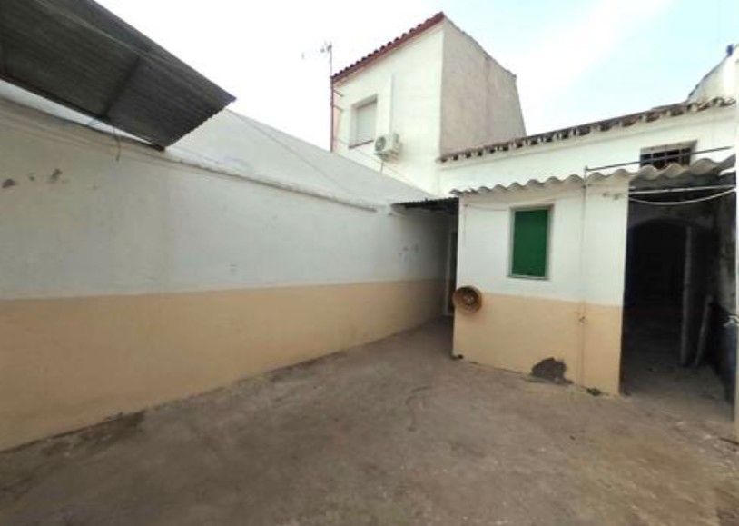 Exterior view of House or chalet for sale in Alcolea del Río  with Storage room