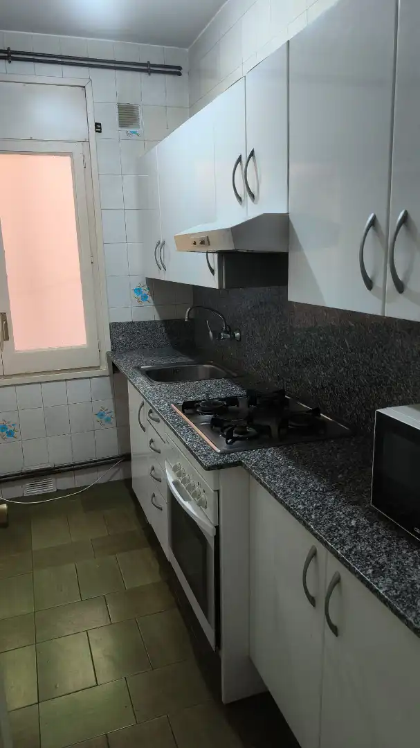Cocina de Piso de alquiler en Igualada con Calefacción, Amueblado y Horno