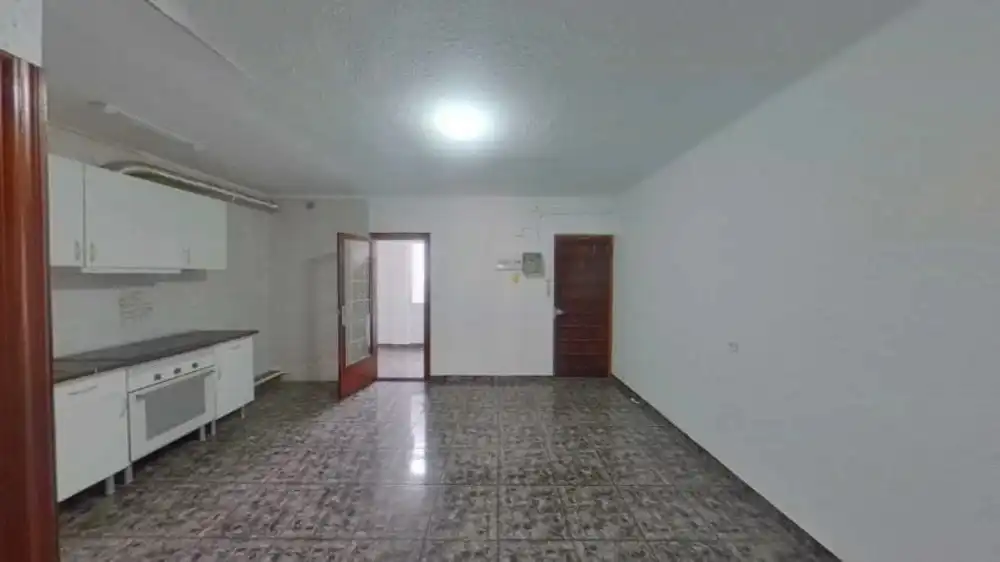 Piso en venta en Carrer de la Garrotxa, imagen 6
