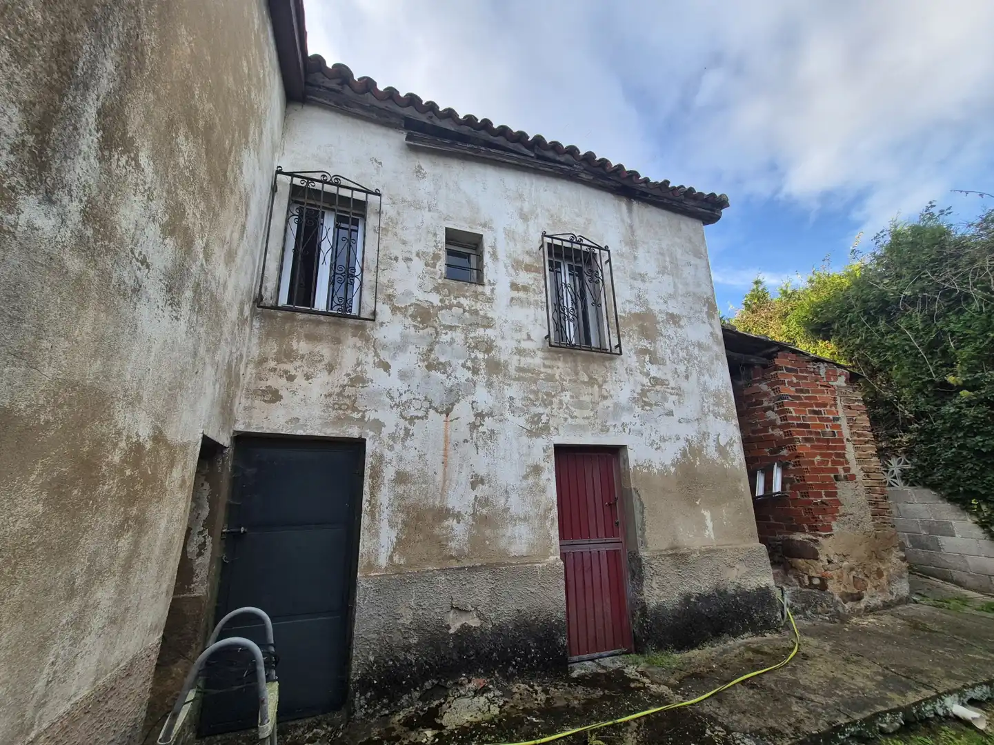 Exterior view of Houses for sale in Castrillón