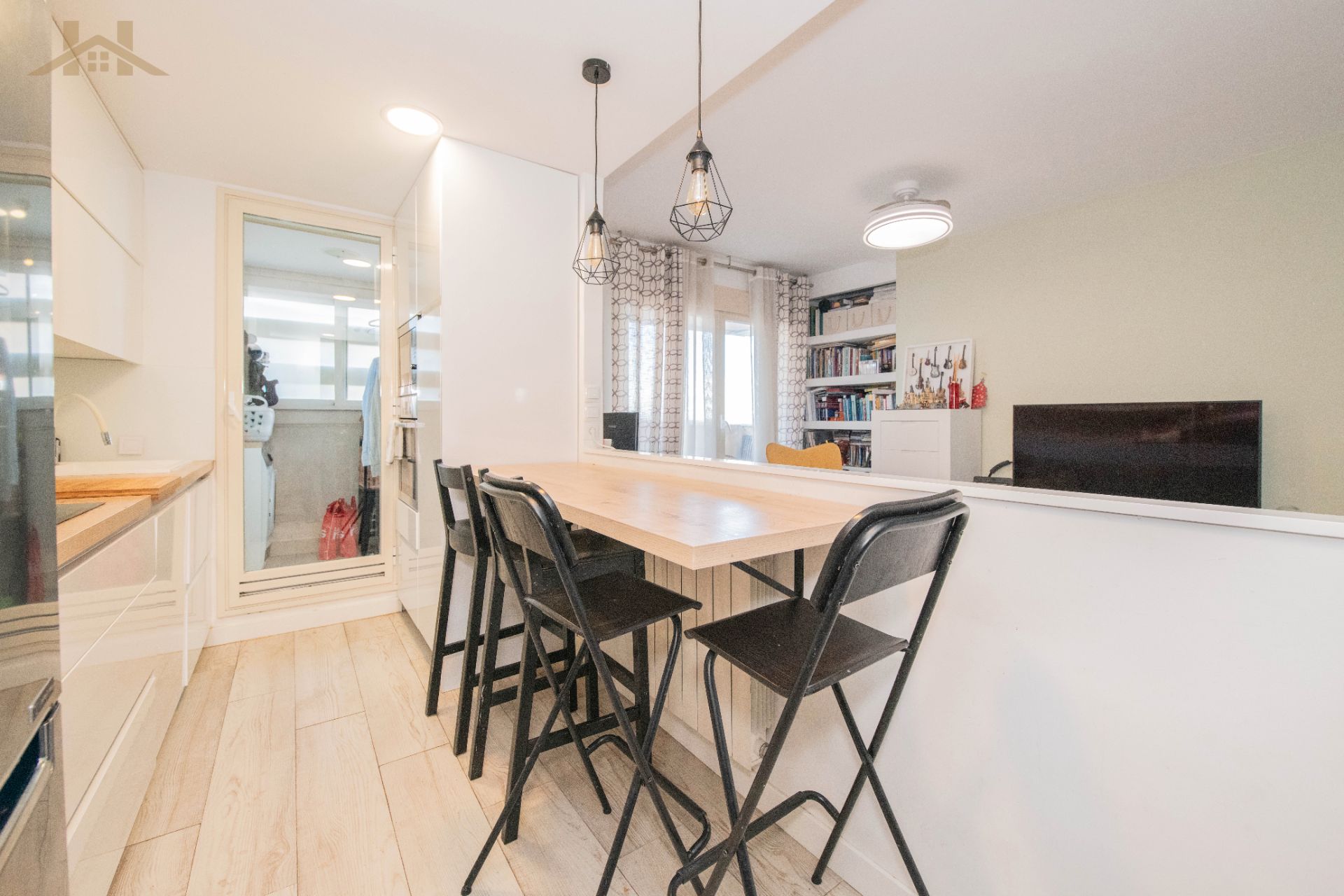 Menjador de Pis en venda en  Madrid Capital amb Aire condicionat, Calefacció i Terrassa