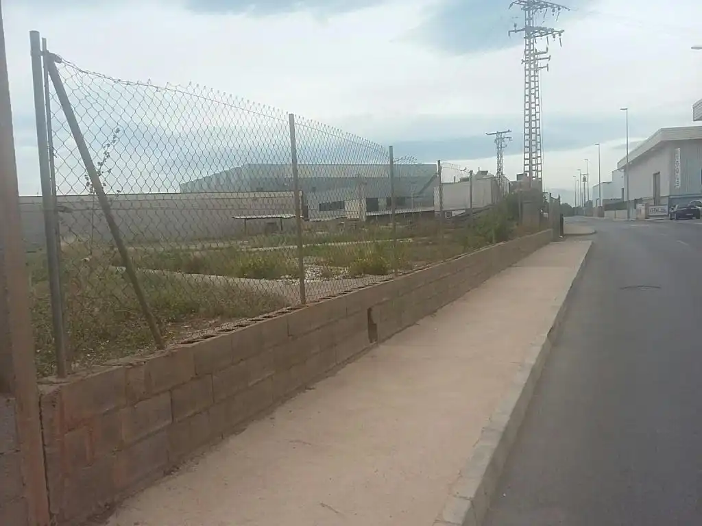 Terreno industrial en venta en Vila-real