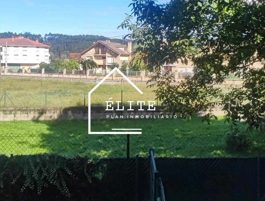 Piso en venta en Ampuero