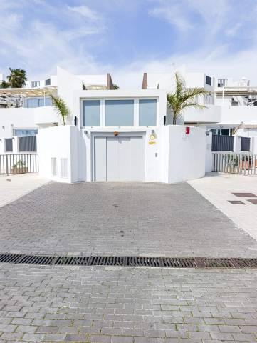 Garaje en Venta en Playamar - Benyamina