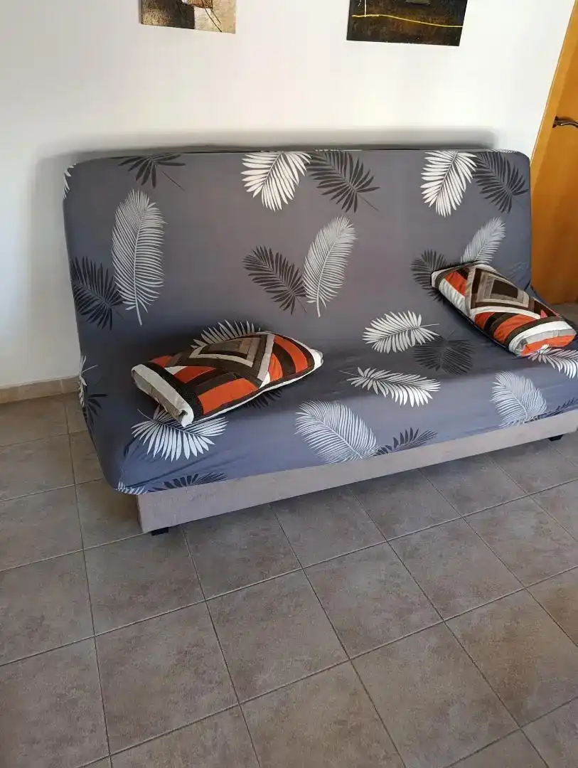 Schlafzimmer von Wohnungen zur Miete in Oliva mit Klimaanlage und Balkon