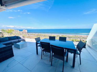 Apartamento con piscina en venta en Los Arenales del Sol