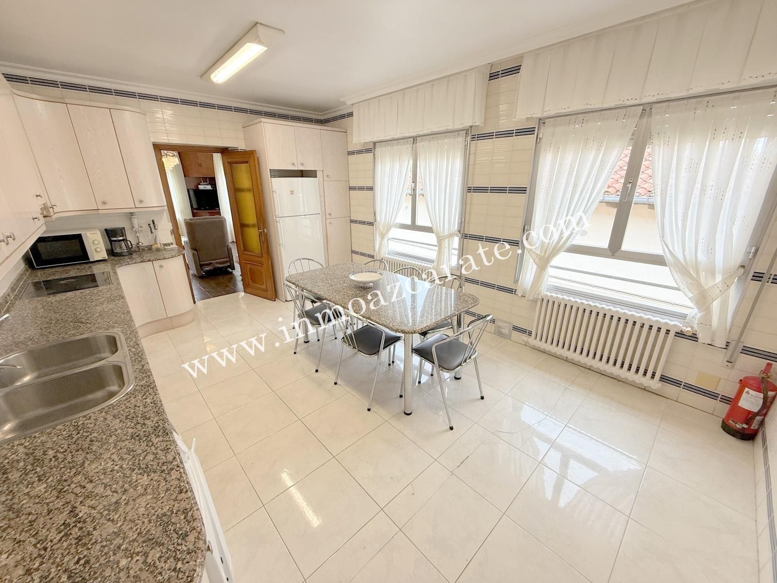 Cuina de Pis en venda en Estella / Lizarra amb Parquet