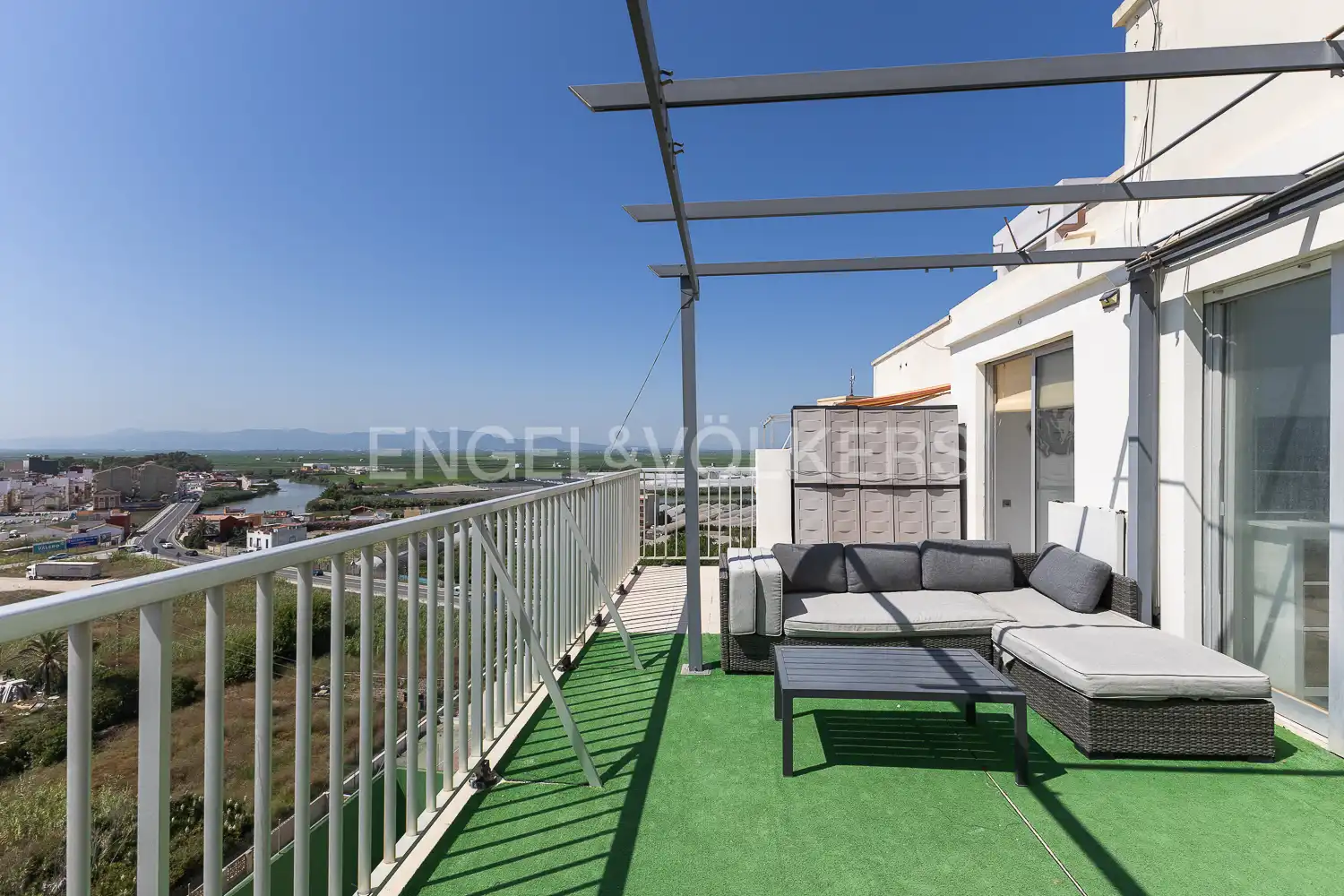 Terrasse von Dachboden zum Verkauf in Valencia mit Heizung, Privatgarten und Terrasse