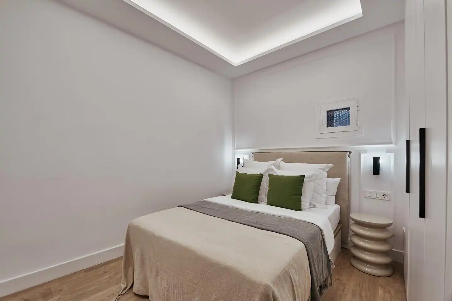 Ground floor with lift for sale in Calle de Colón, imagen 24