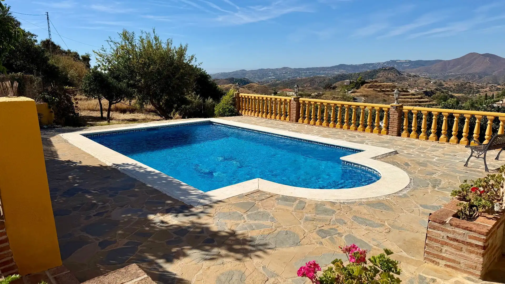 Casa rustica con piscina in affitto a Valtocado - La Alquería - La Atalaya