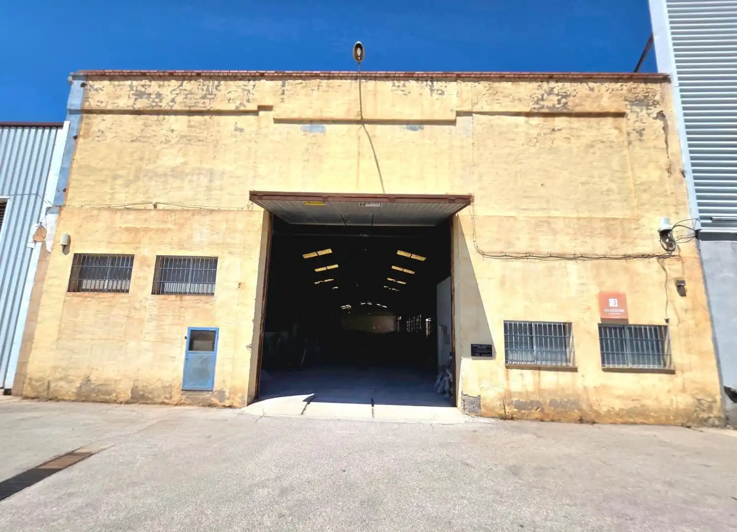 Nave industrial en venta en Almazora / Almassora