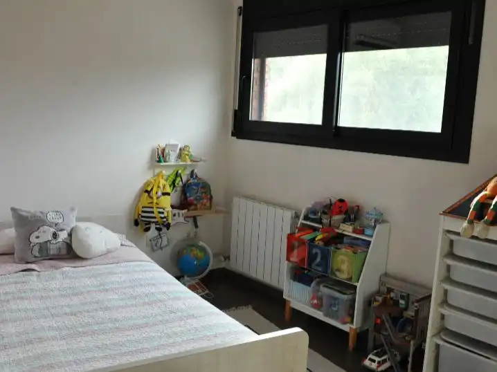 Casa aparellada amb jardí en venda a Carrer Marroc 54, imagen 18