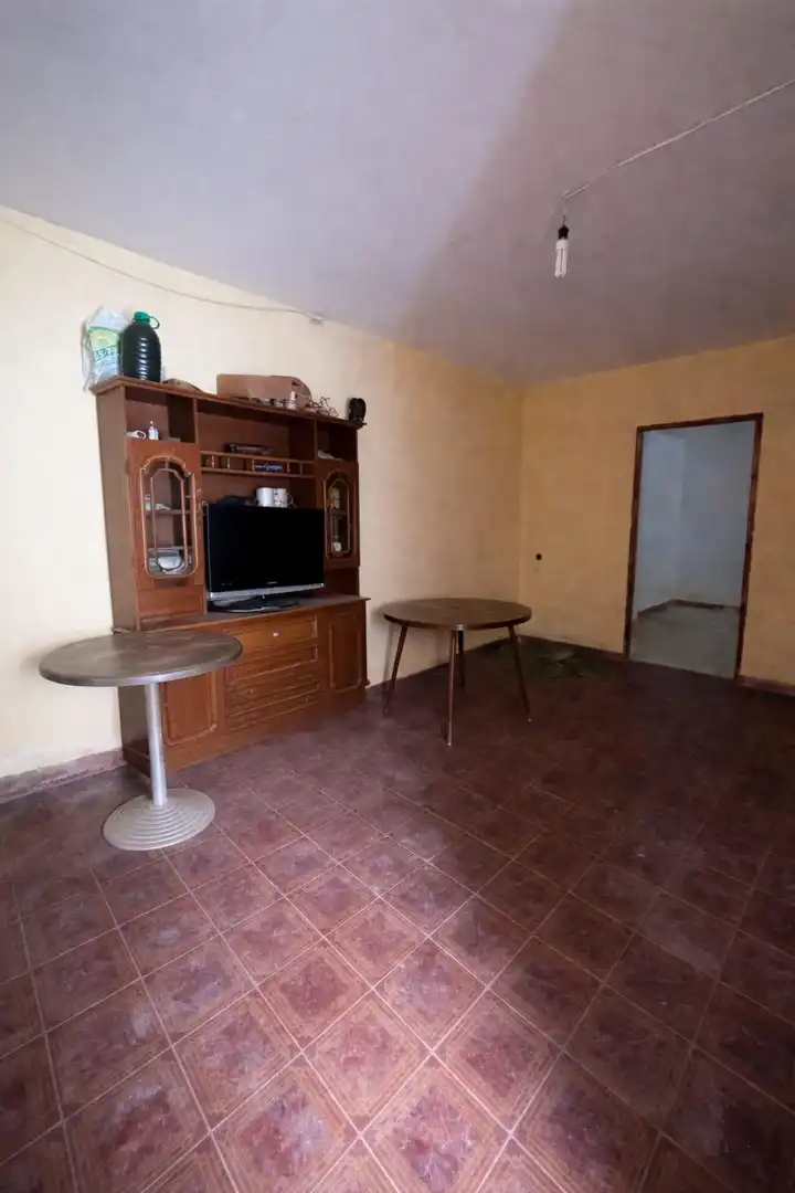 Living room of Houses for sale in Los Palacios y Villafranca