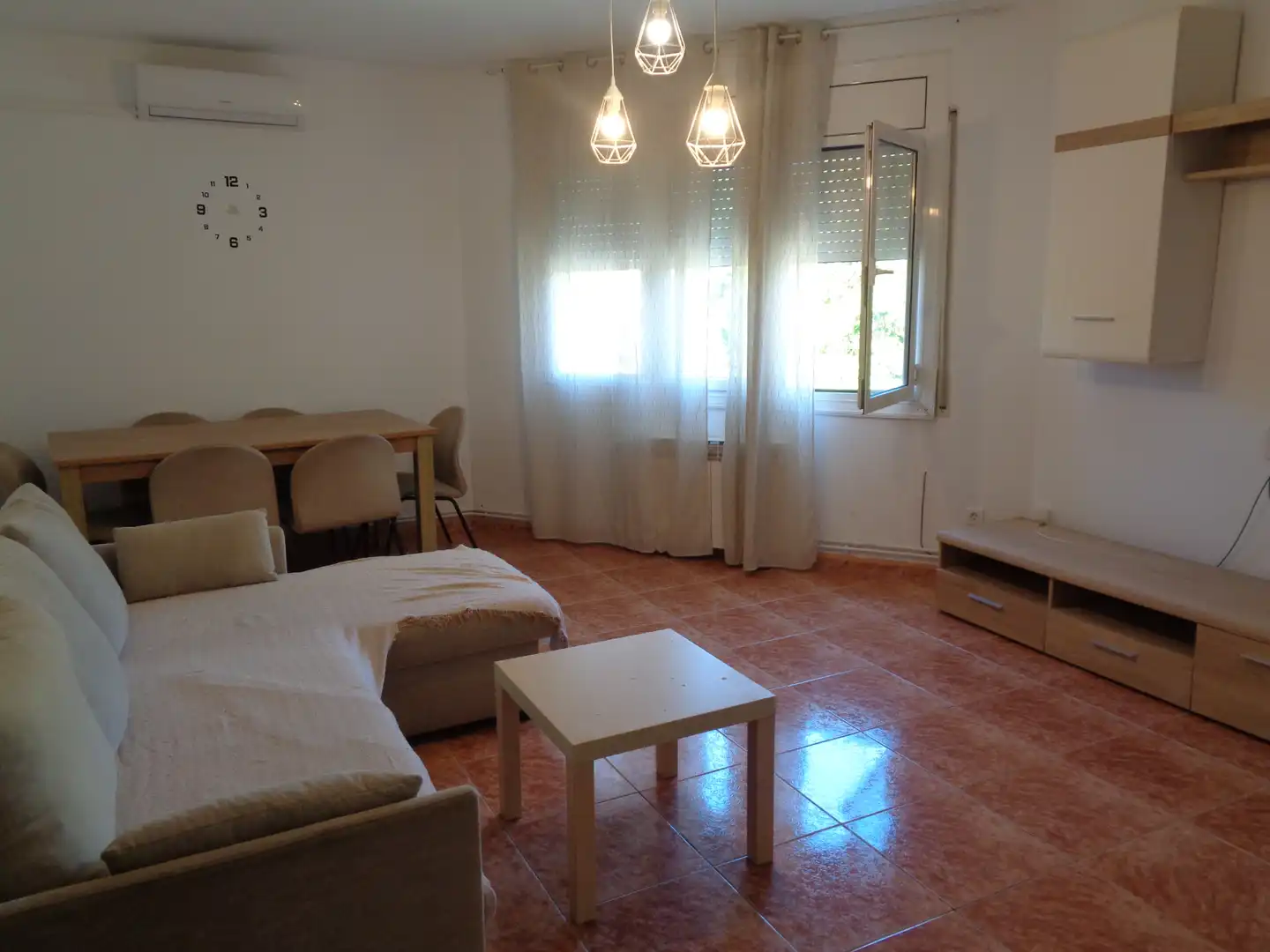 Sala de estar de Casa o chalet en venta en Vilanova del Camí con Aire acondicionado, Calefacción y Terraza