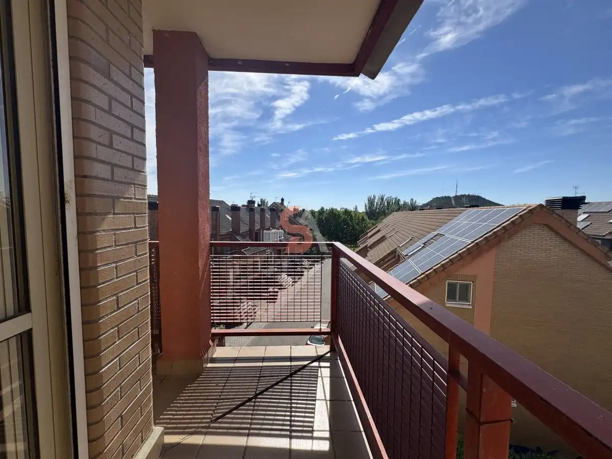 Terrassa de Pis en venda en Cistérniga amb Calefacció i Traster