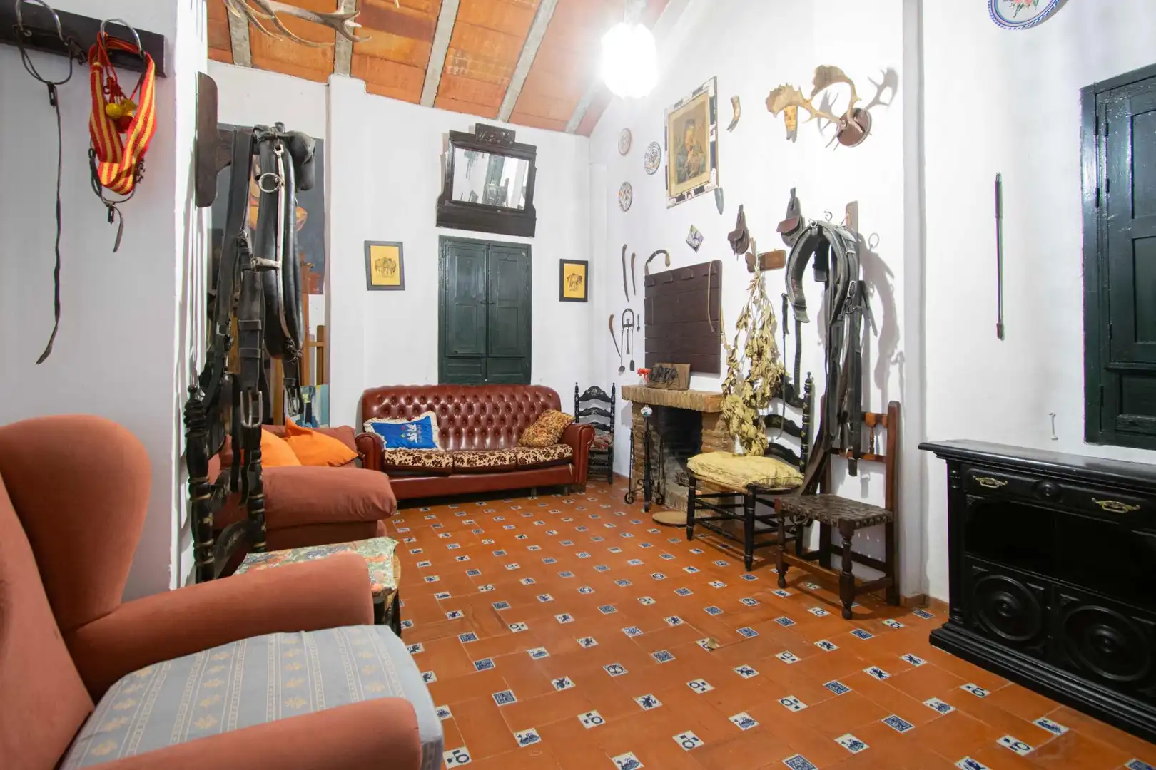 Country house zum Verkauf in Mairena del Aljarafe mit Terrasse, Schwimmbad und Balkon