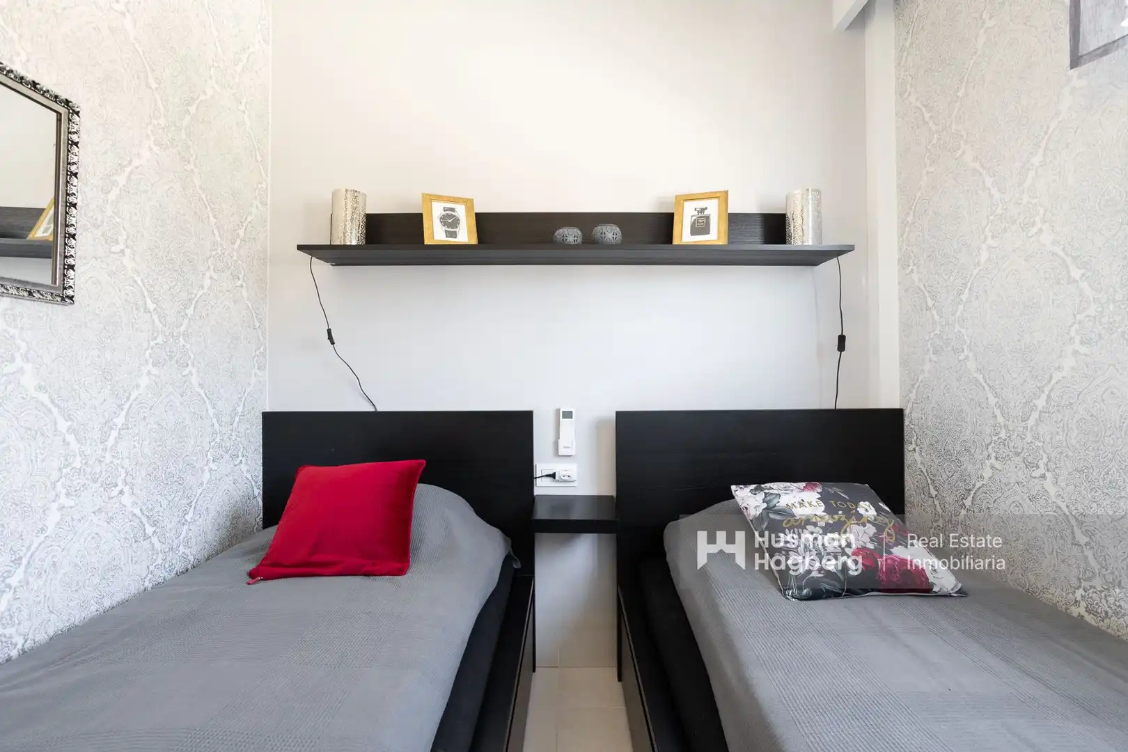 Dormitori de Apartament en venda en Orihuela amb Balcó