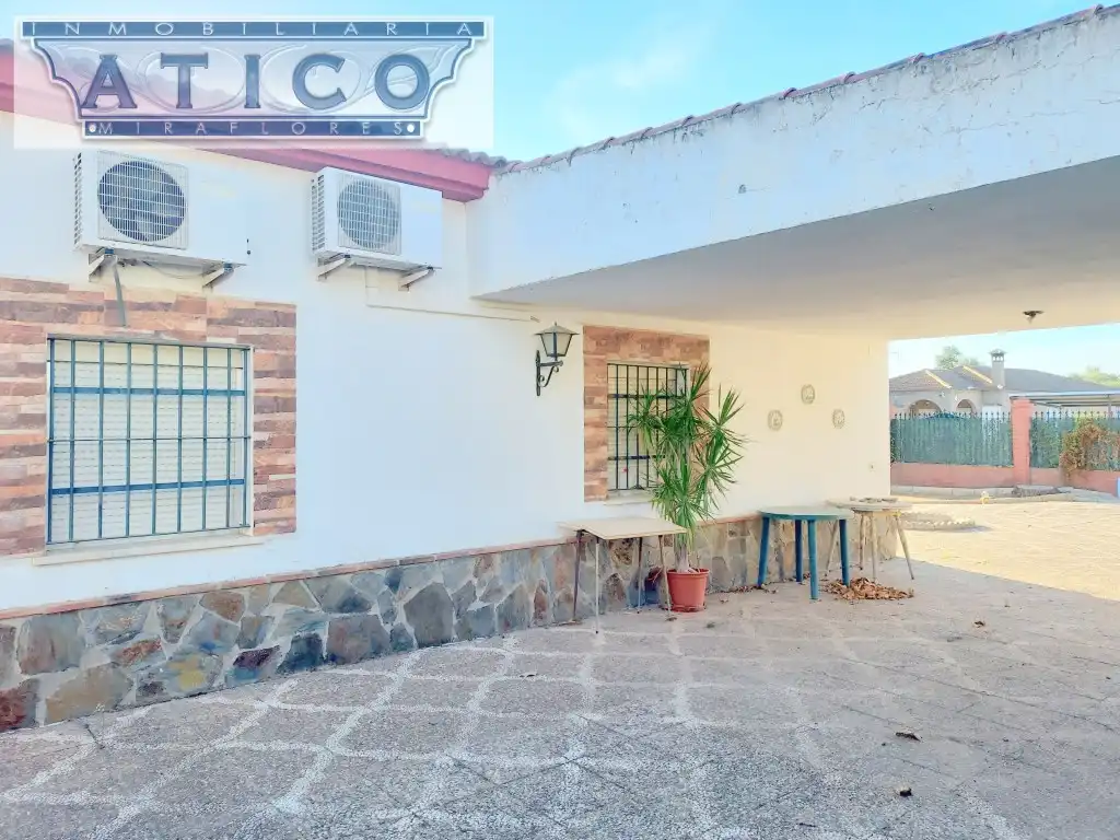 Exterior view of Houses for sale in La Rinconada