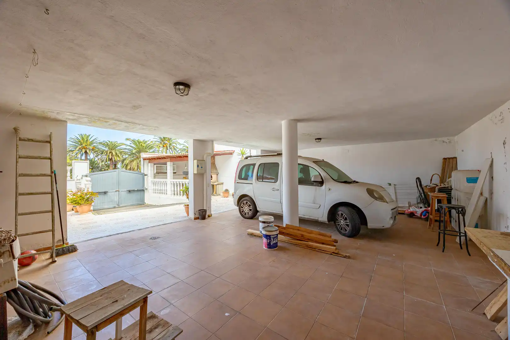 Aparcament de Casa o xalet en venda en Las Palmas de Gran Canaria amb Aire condicionat, Jardí privat i Terrassa