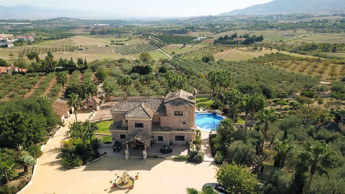 Country house for sale in Capellanía - Retamar