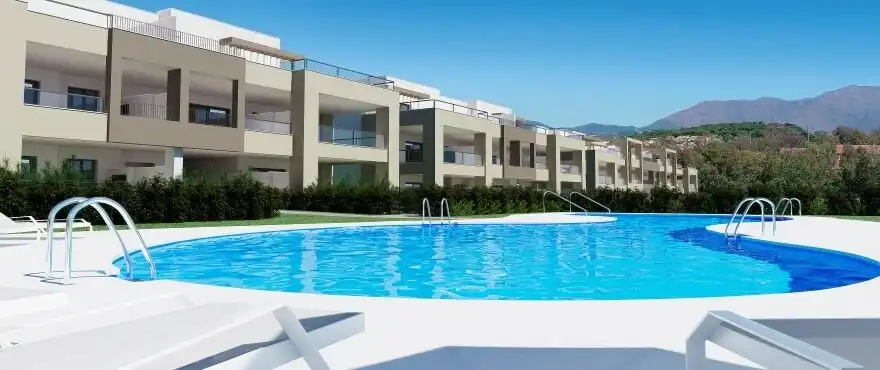 Piscina de Àtic en venda en Casares amb Aire condicionat, Calefacció i Terrassa