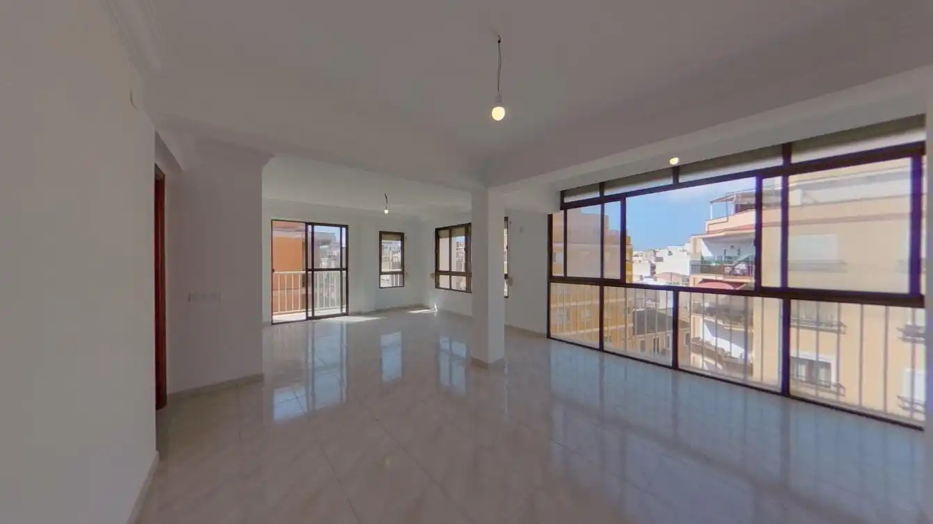 Piso con ascensor en venta en C/ Capità Vila, imagen 2