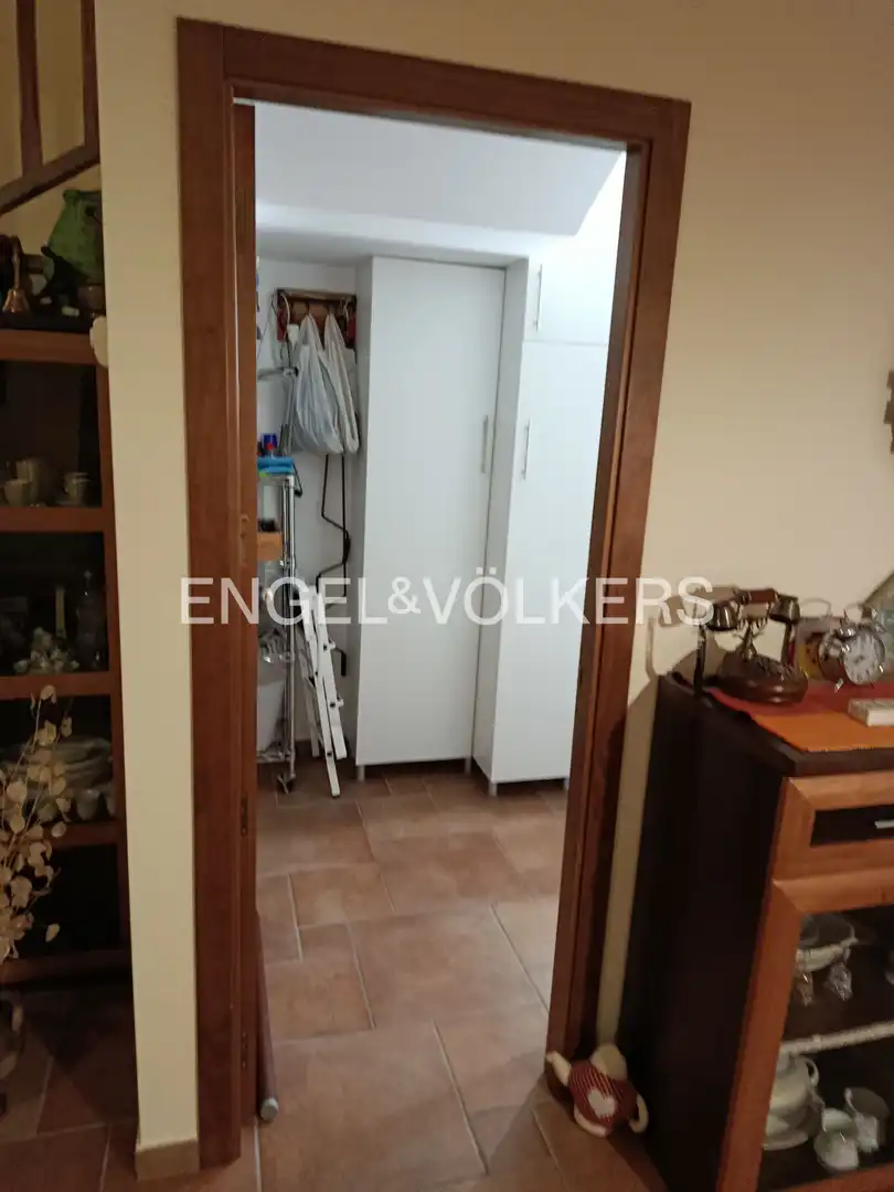 Casa adosada en venda en Navarredonda y San Mamés amb Calefacció, Parquet i Moblat