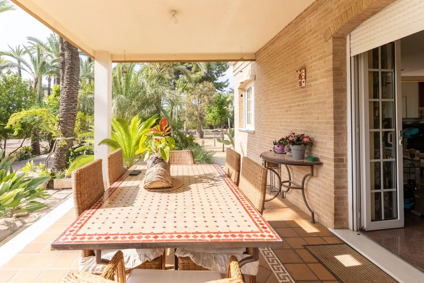 Terrassa de Casa o xalet en venda en Elche / Elx amb Calefacció, Jardí privat i Parquet